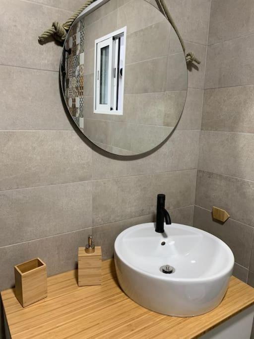 Ideal Apartamento En El Barrio De Las Delicias Малага Экстерьер фото
