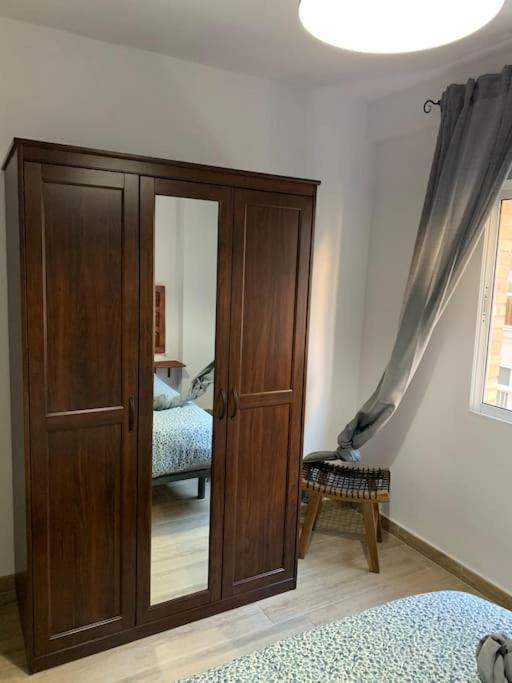 Ideal Apartamento En El Barrio De Las Delicias Малага Экстерьер фото
