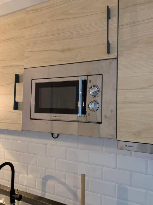 Ideal Apartamento En El Barrio De Las Delicias Малага Экстерьер фото
